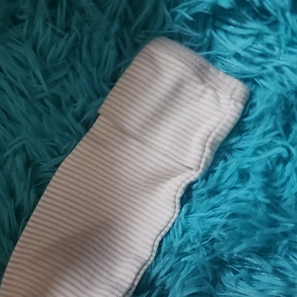 Carters NB-0-3 mitten gender neutral night gown sleep sack - Picture 4 of 6